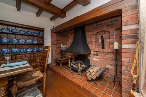 DINING ROOM- click for photo gallery